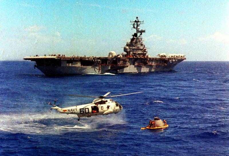 Nasa Apollo 11 Slash Down Navy Ocean Recovery.jpg