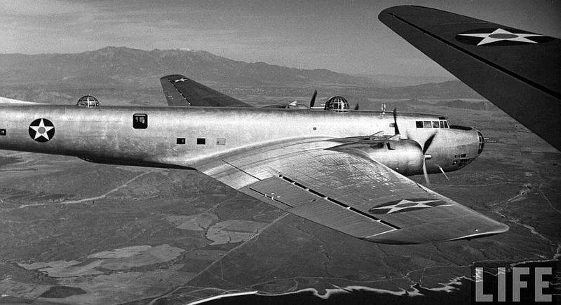 nevington-douglas-xb-1924_orig.jpg