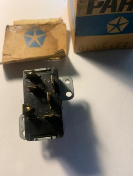 Nos 68-70 2 spd wiper switch...jpg