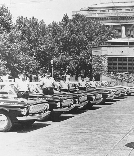 OHClevelandPolice1962Dodges-th.jpg
