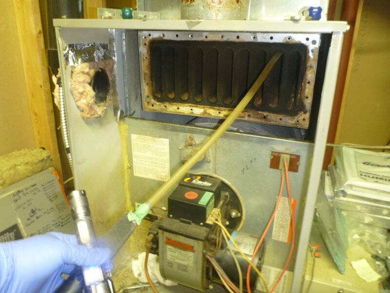 oilfurnacewatertankservicenov21 011.JPG