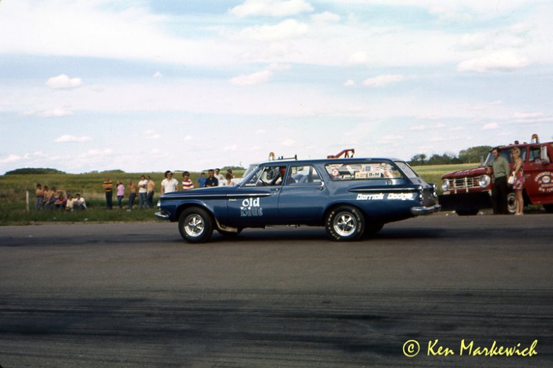 old-blue-wagon-sir.jpg