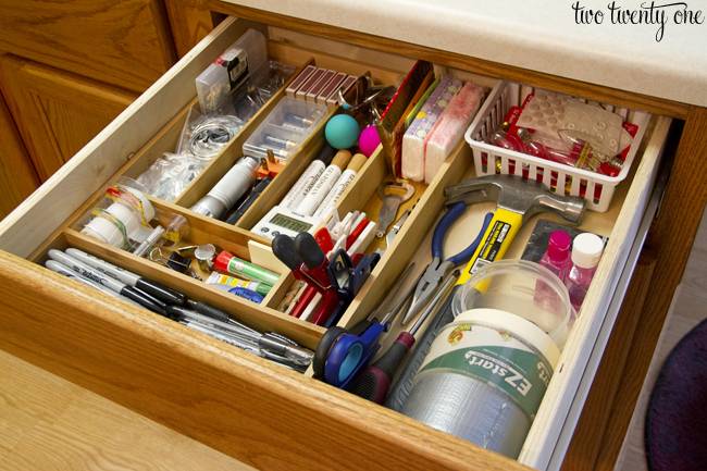 organized-junk-drawer.jpg