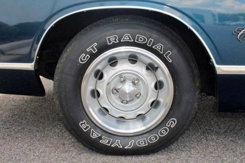original tire.jpg