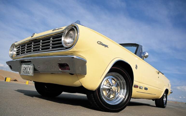p69681_large-1965_Dodge_Dart_Charger_273-Low_Front_Drivers_Side_View.jpg