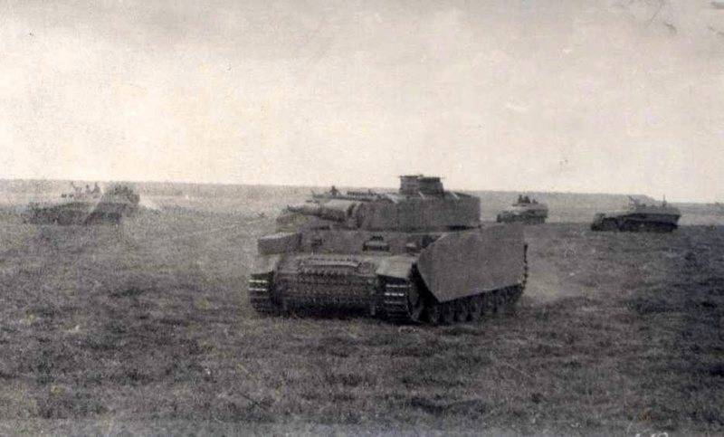 Panzer_III_Ausf_N_schurzen.jpg
