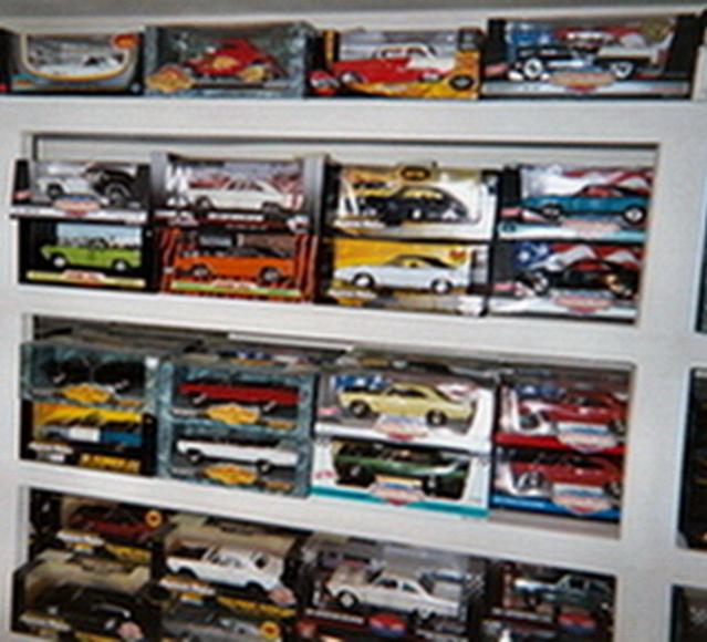 Part of my 1l18 scale diecast collection.jpg