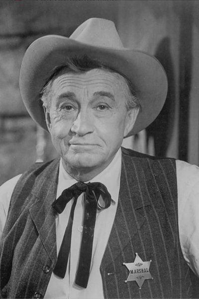paul-fix-1901-1983-as-micah-torrance-on-the-rifleman-fix-v0-f1a5kmxkvqqd1.jpeg