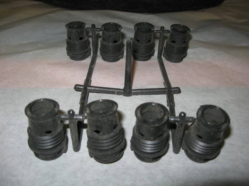 plasticparts 005.jpg