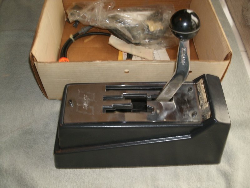 Plate frames Delete plate Hurst Auto shifter 015.JPG