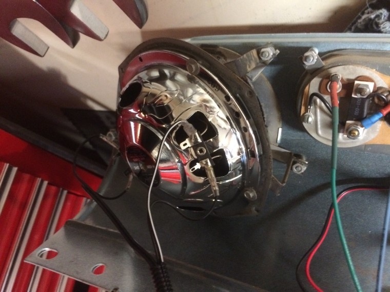 Plaza speaker installed in dash.jpg