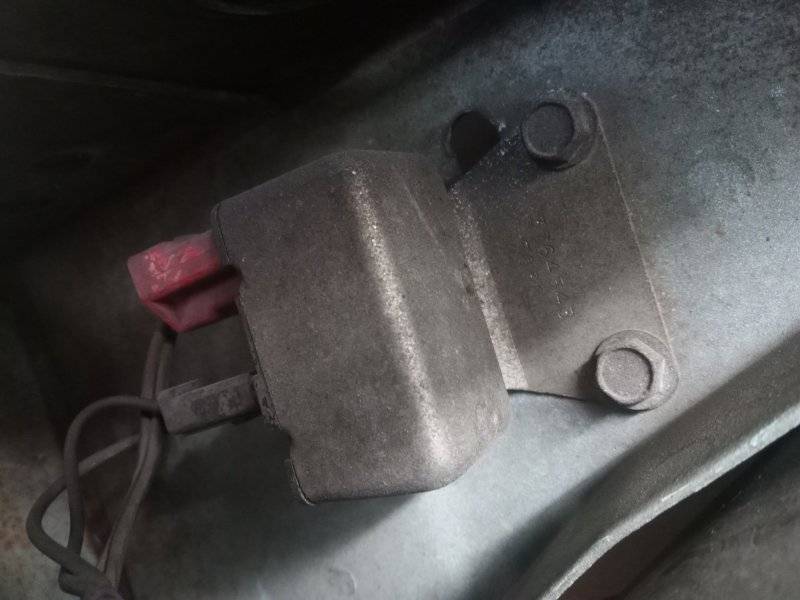 plug2.jpg