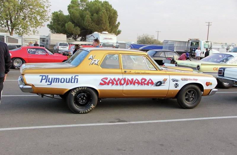 plymouth-race-car-with-426-max-wedge.jpg