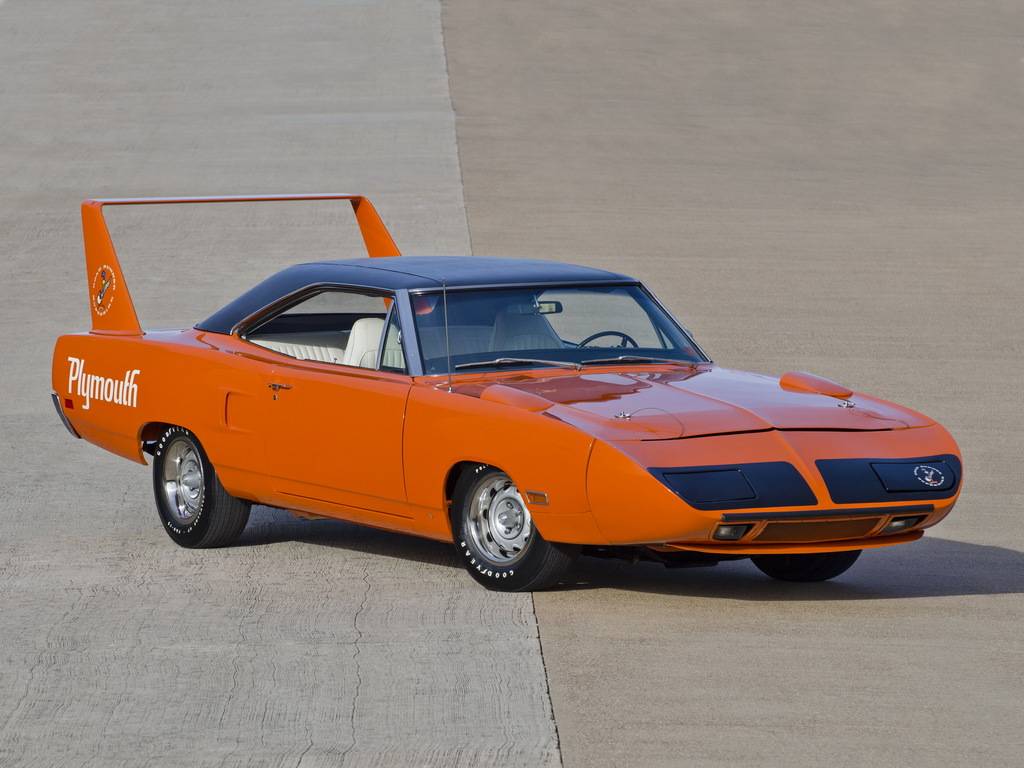 plymouth_road_runner_superbird_hemi_5.jpg