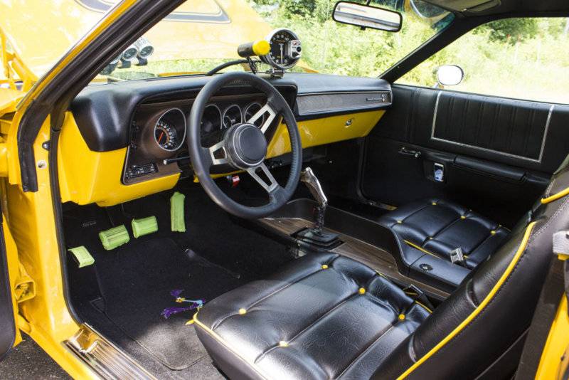 Plymouth_Roadrunner_74_000_4223.JPG