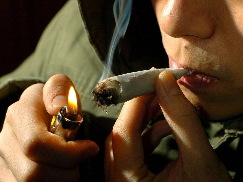 Pot 1.jpg
