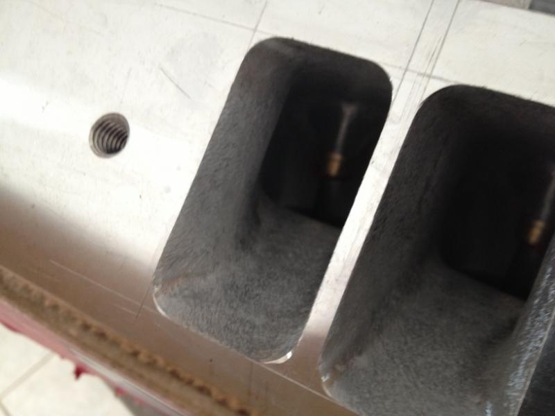 Props Will's 69 RR #7 cylinder head intake port 512cid.jpg