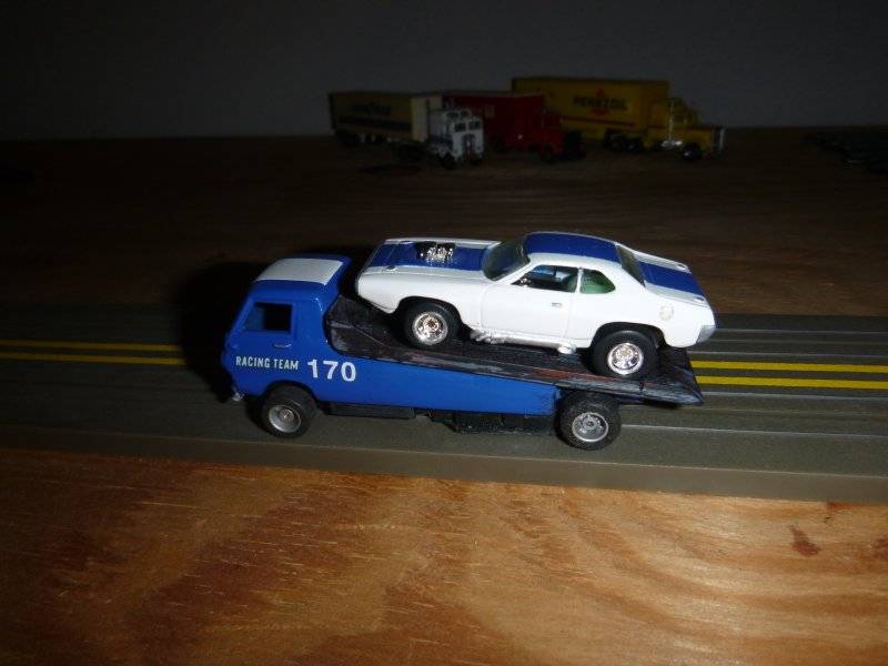 race hauler side.jpg