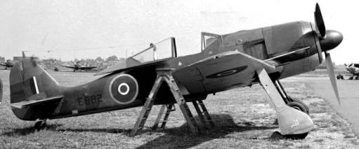 RAF-PE882--Focke-Wulf-Fw-190A-4-U8--ex-H---Wk--Nr--47155---3-.jpg