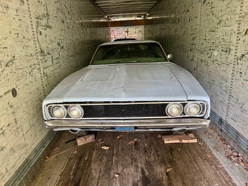 rare-1969-dodge-charger-500-emerges-from-an-estate-seller-says-1-of-392_4.jpg