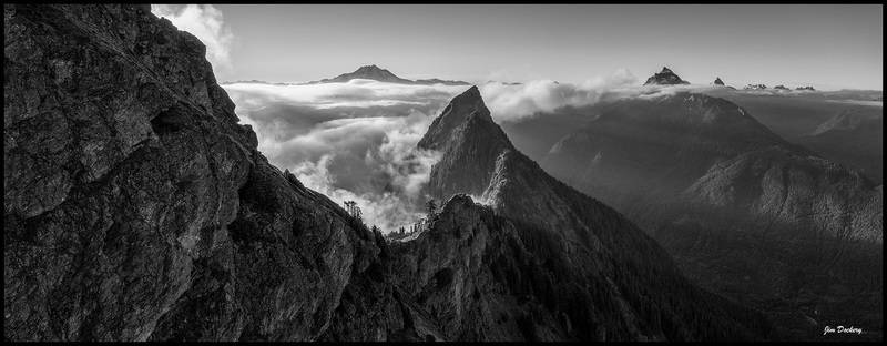 Raven-Lk.-drone-288a-Pano%20bw.jpg