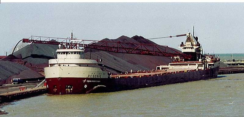 RESERVE-unloading-at-Lorain.jpg