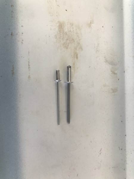 Rivet Sizes.JPG