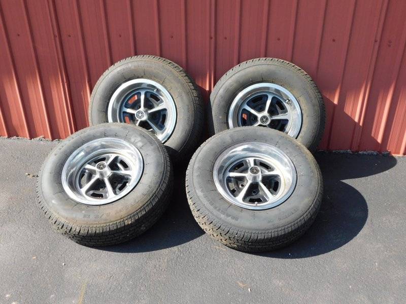 road wheels 001.JPG