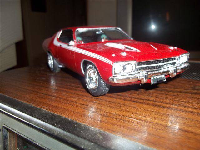 Road_Runner_and_Camaro_20120Small_zps8580c76c.jpg