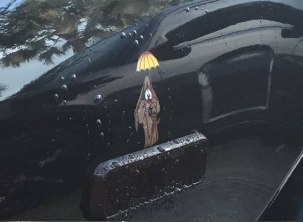 Roadrunner umbrella 1.jpg