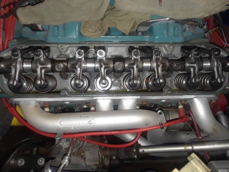 rocker arms bw.jpg