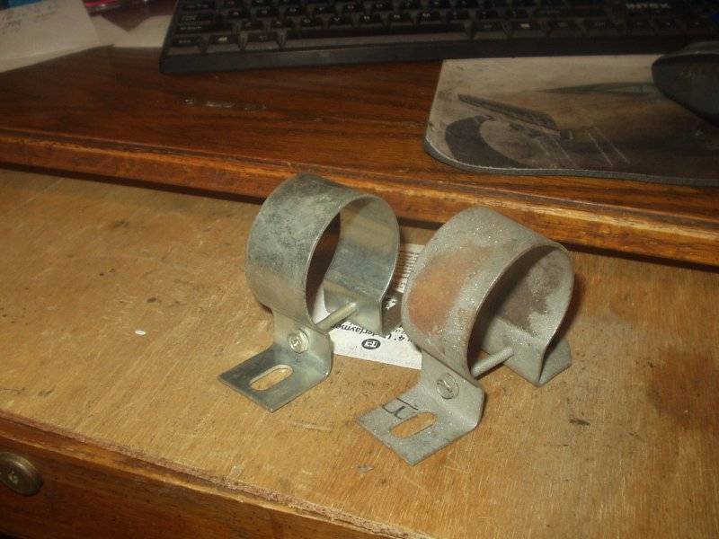 S-1-24 coil brackets.JPG