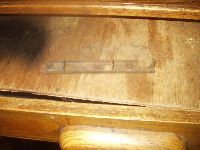S-1-24 Trunk mount bracket.JPG