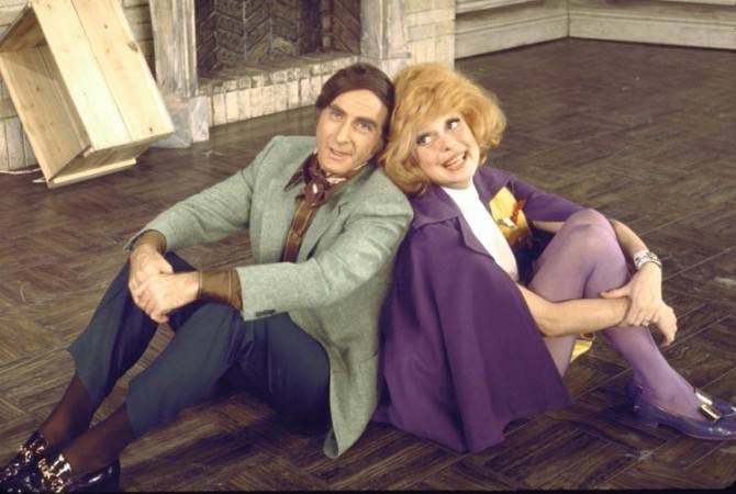 s.com%2Fcf%2Fbf%2Fbc48646c40fea04808f8a1f133c2%2Fproduction-photos-broadway-carol-channing-06-hr.jpg