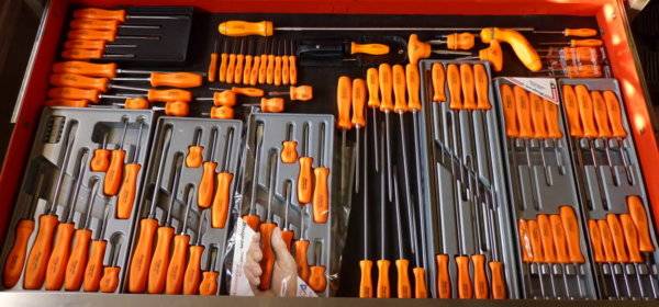 screwdrivers.jpg