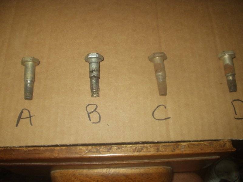 SEAT BOLTS 2.JPG