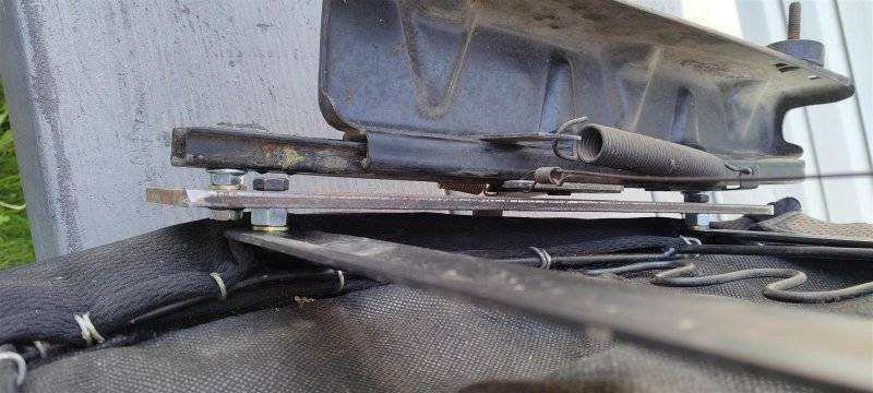 seatframespring-jpg.jpg