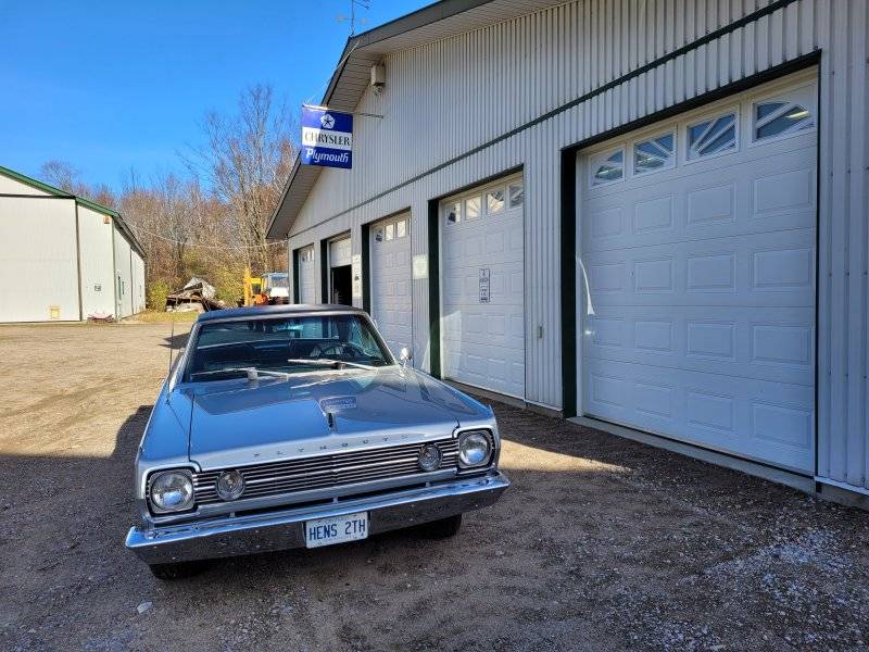 shopcleanupcarsnov52022 098.jpg