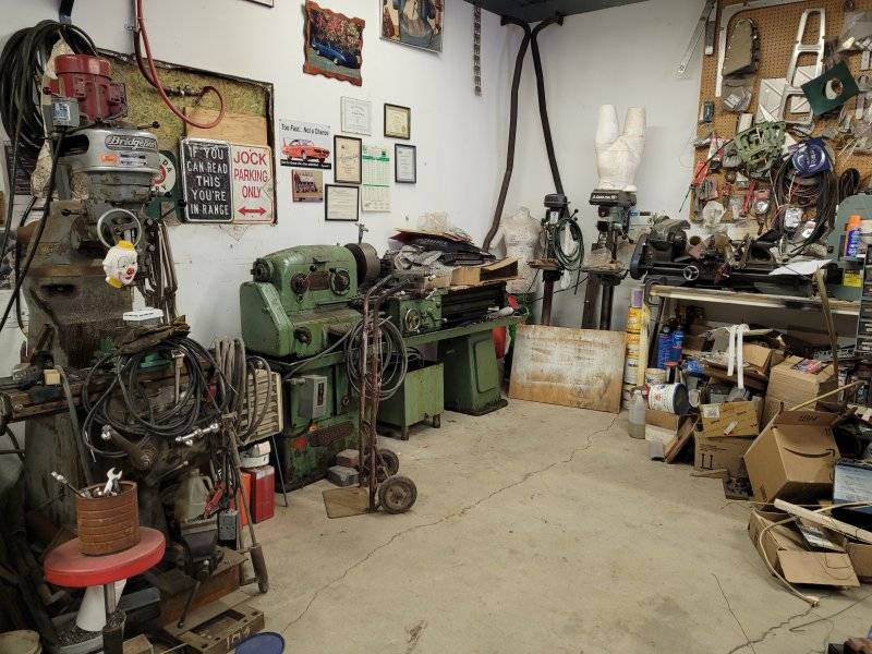 shopcleanupcarsnov52022 283.jpg