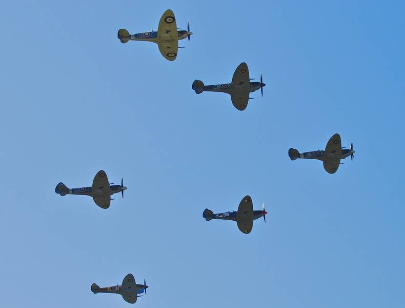 Shoreham07_Missing_man_formation.jpg