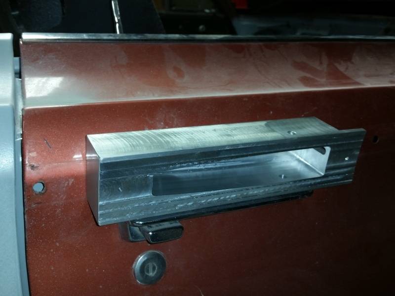 sm_doorhandle02.jpg