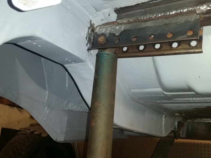 sm_shockmounts12.jpg