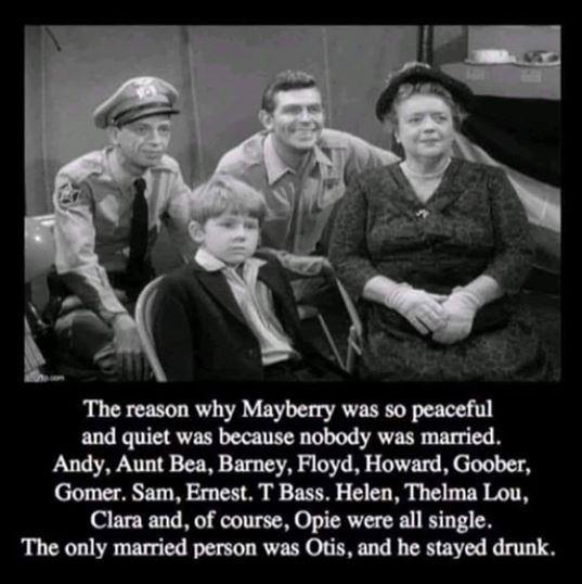 Smiley All of Mayberry was single -why they were all so happy-.jpg
