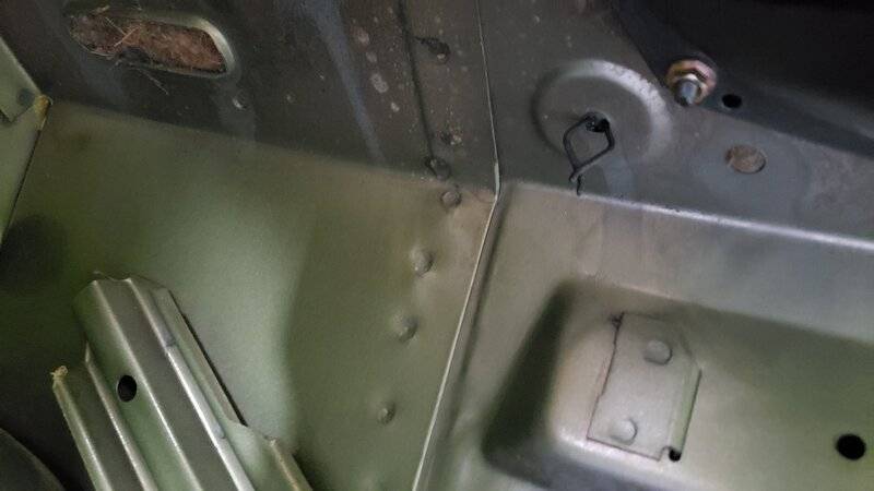 speaker tray attachment.jpg