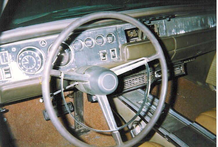 SteeringWHeel_Barn.jpg