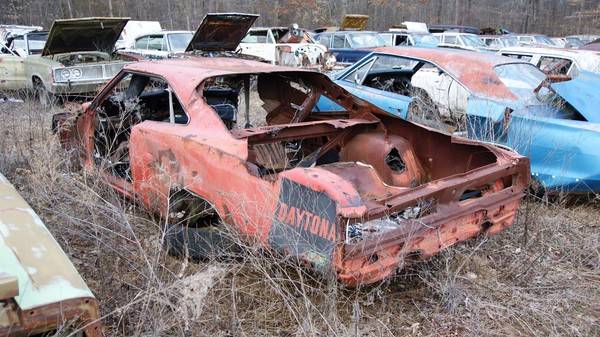 stevens-performance-salvage-Captions-28-lpr.jpg