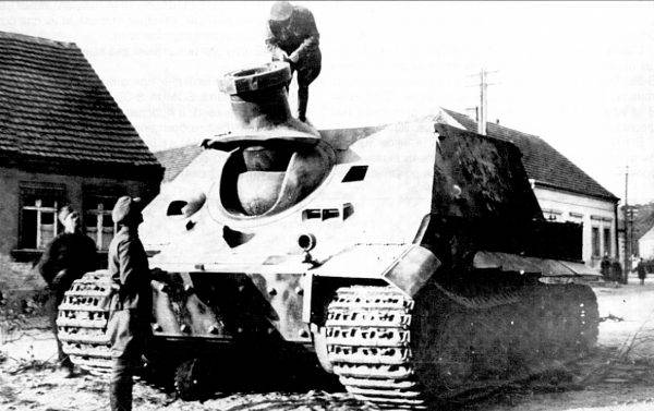 sturmtiger f.jpg