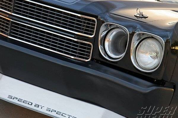 sucs_1033_09_o+chevy_performance_parts+spectre_grille_mounted_air_ducts.jpg