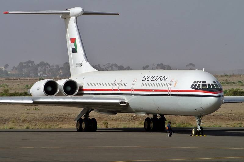 Sudan_Government_Ilyushin_Il-62M-2.jpg