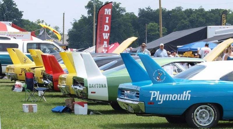 Super Birds and Daytonas.JPG